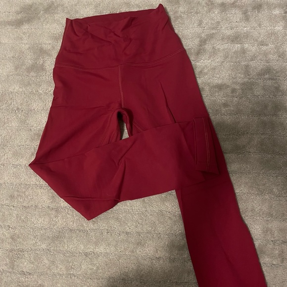 NWOT Lululemon Align™ HR Crop 23" Pomegranate - Picture 3 of 4